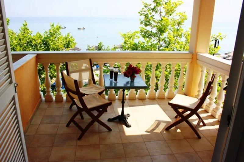 Hotel Rigakis Пефкохори Стая снимка