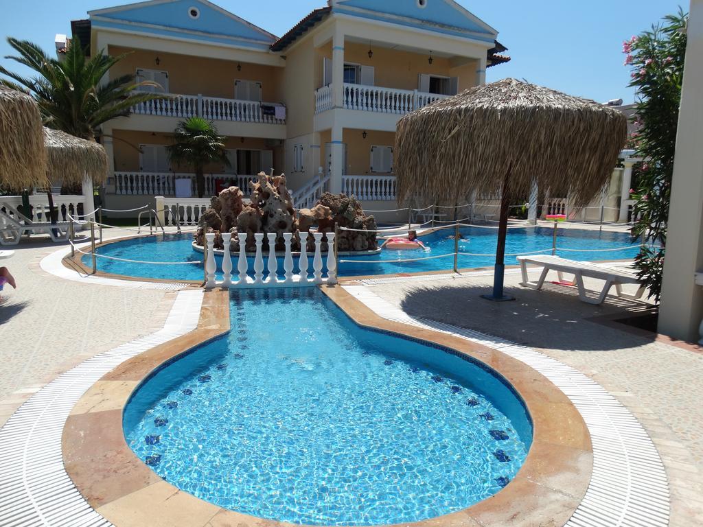 Hotel Rigakis Пефкохори Екстериор снимка